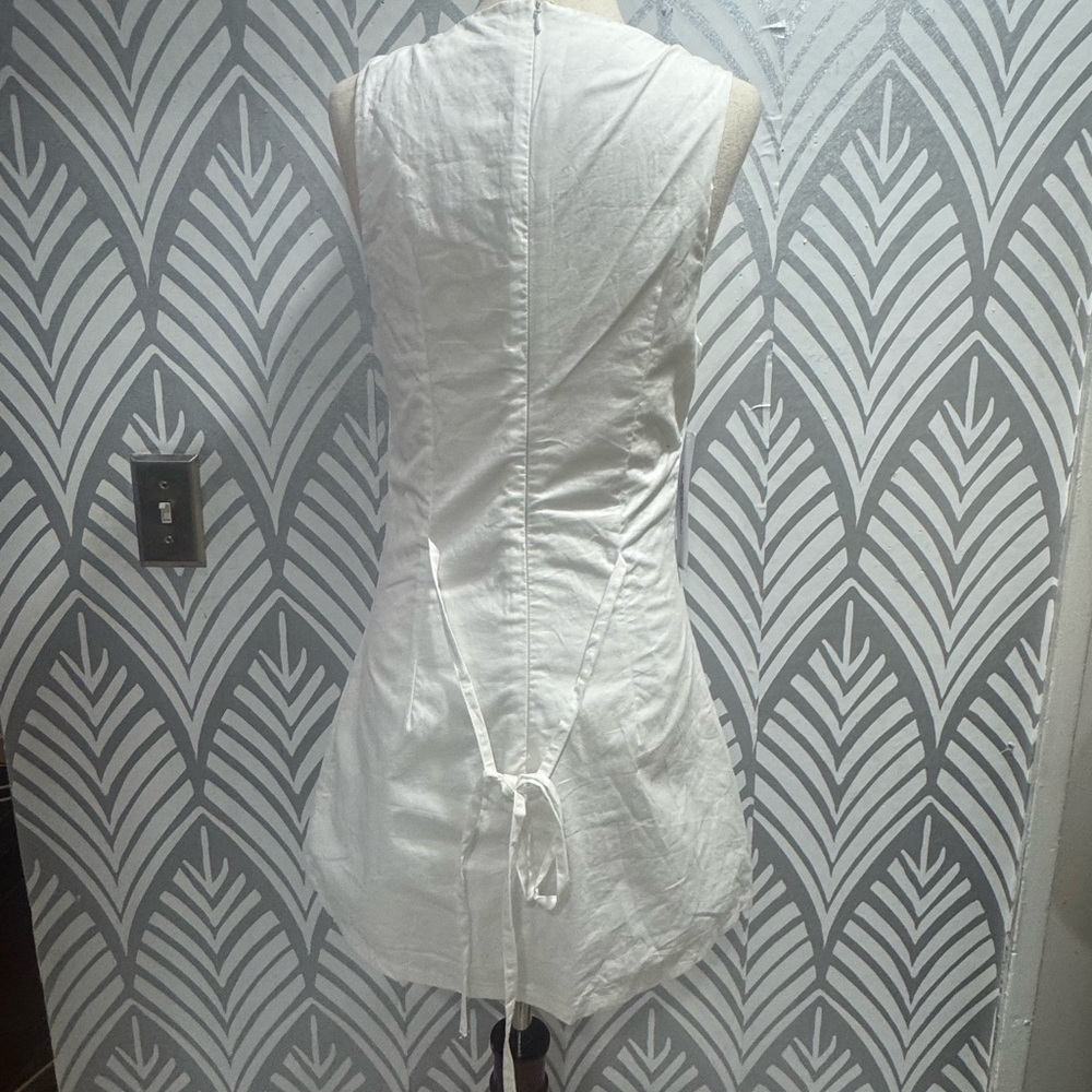NWOT Princess Polly Rumiko White Romper - Picture 9 of 10